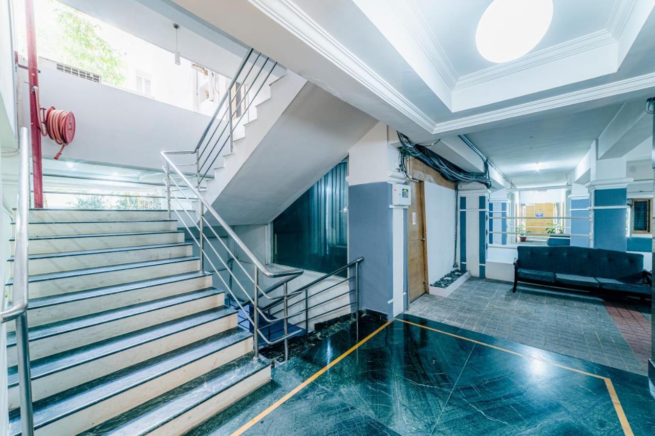 Hotel Athome , Whitefields, Kondapur Hyderabad Exterior foto